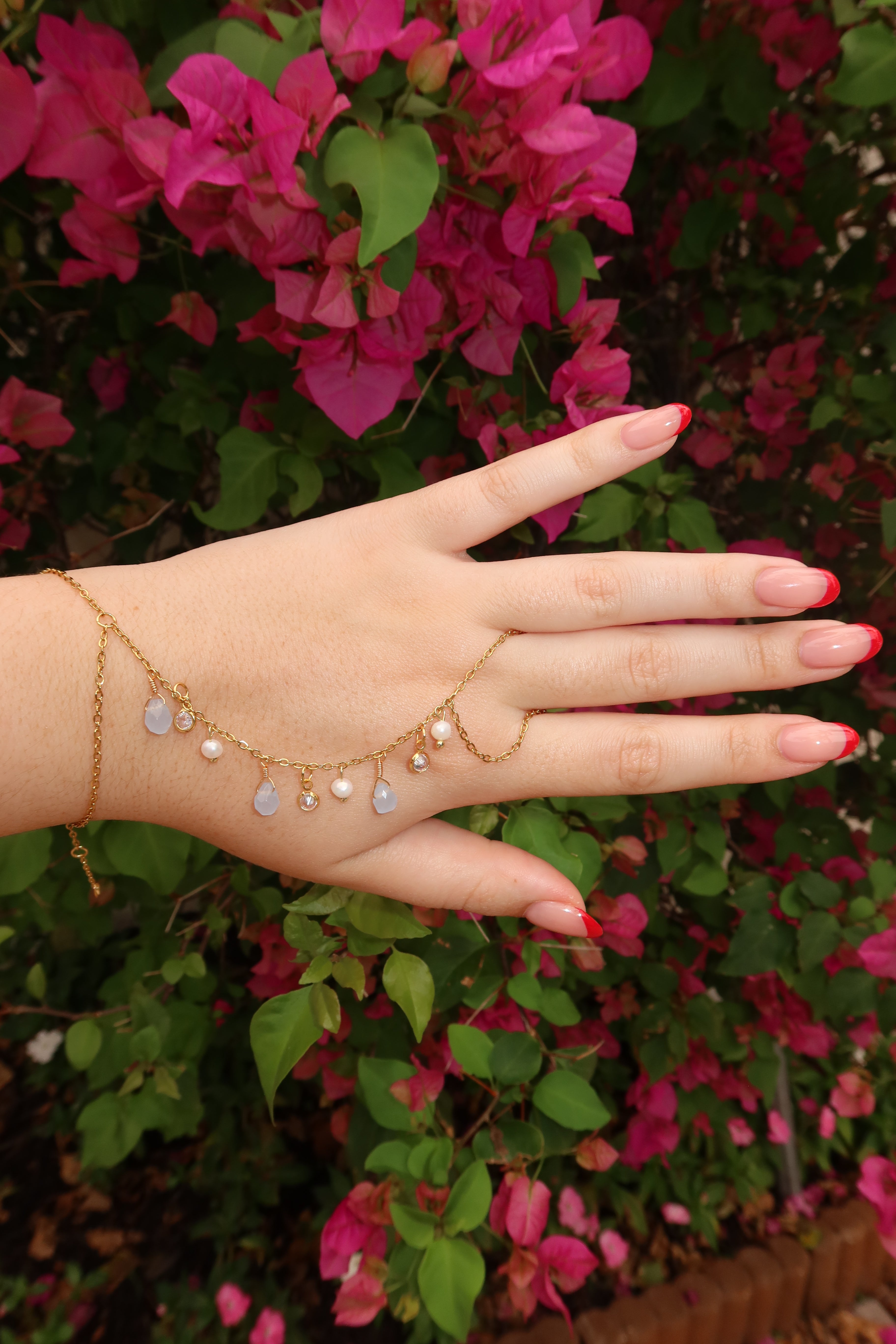 Drea Handchain
